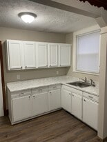 594 Blaine Ave, Unit 1