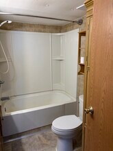 13312 McComb Rd in Conroe, TX - Foto de edificio - Building Photo