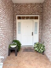 5925 Round Table Rd in Jacksonville, FL - Building Photo - Building Photo