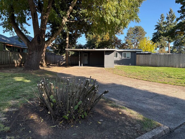 3337 Raleighwood Ave