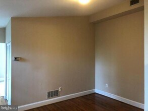 1906 Fairmount Ave in Philadelphia, PA - Building Photo - Building Photo