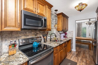 15 Stirrup Dr in East Greenbush, NY - Building Photo - Building Photo