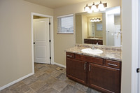 Townhomes at Stonemill in Moorhead, MN - Building Photo - Interior Photo