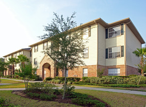 Raintree Apartments in Clermont, FL - Building Photo - Building Photo