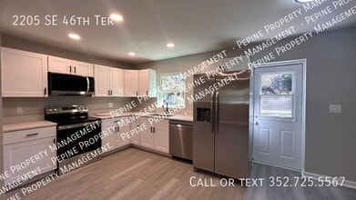 2205 SE 46 Terrace in Gainesville, FL - Building Photo - Building Photo