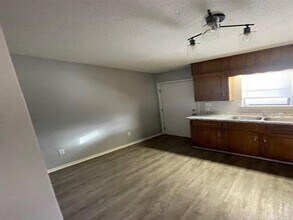 77 Liberty St in Cabot, AR - Building Photo - Building Photo