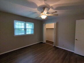 1000 Central Dr in Hixson, TN - Building Photo - Building Photo