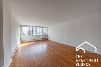 1344 N Dearborn St in Chicago, IL - Building Photo - Building Photo