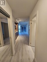 110 Broadway Ave in Toronto, ON - Building Photo - Building Photo