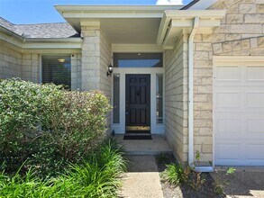 7005 Rambollet Terrace in Round Rock, TX - Building Photo - Building Photo
