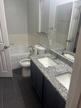 213 Larkspur Dr in Forney, TX - Foto de edificio - Building Photo