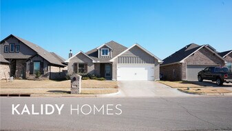 12200 Ava Grace Ln in Yukon, OK - Building Photo