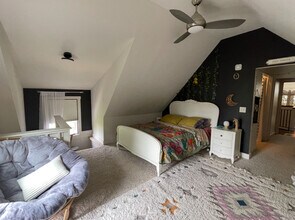 3568 N Cramer St, Unit 3568 Upper in Shorewood, WI - Building Photo - Building Photo