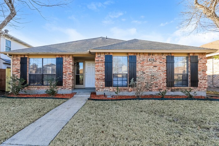 410 Wellington Dr in Mesquite, TX - Building Photo