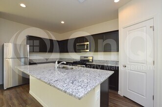 473 W Mammoth Cave Dr in Queen Creek, AZ - Building Photo - Building Photo