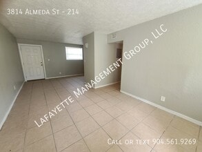 3814 Almeda St in Jacksonville, FL - Building Photo - Building Photo