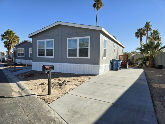 property at 1624 Palm St