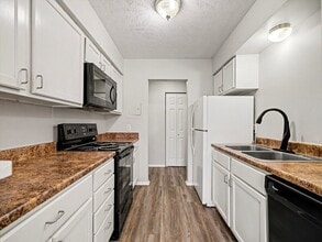 11718 Arbor St in Omaha, NE - Building Photo - Building Photo