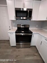 1412 US-1 in Jacksonville, FL - Building Photo - Building Photo