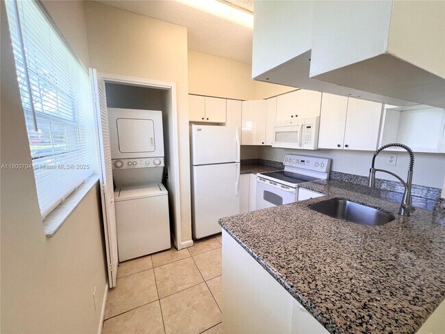 property at 731 Cypress Ln