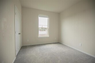 10412 Marston Vineyard Dr in Houston, TX - Building Photo - Building Photo