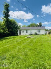 1310 E Chilhowie Ave in Johnson City, TN - Building Photo - Building Photo