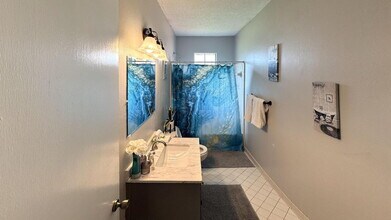 738 Carondelay Dr in Pensacola, FL - Building Photo - Building Photo