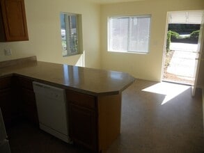 2602 Kaufman St in Aberdeen, WA - Building Photo - Building Photo