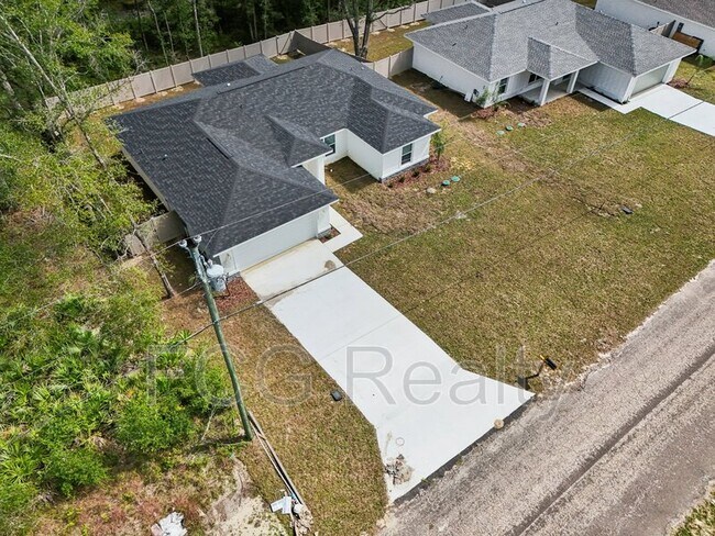 10687 N Adler Dr in Citrus Springs, FL - Building Photo - Building Photo