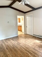 37 Pleasant St in Waterville, ME - Building Photo - Building Photo