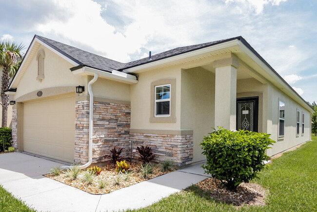 931 Glendale Ln in Orange Park, FL - Building Photo - Building Photo