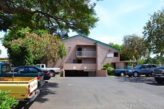 100 Wainee St in Lahaina, HI - Building Photo - Building Photo