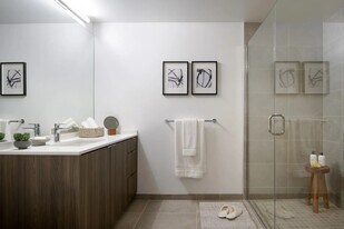 3098 W Kyne St in San Mateo, CA - Building Photo