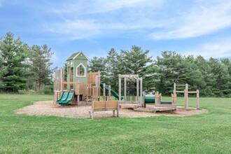 Warren Wood Apartments in Ithaca, NY - Building Photo - Building Photo