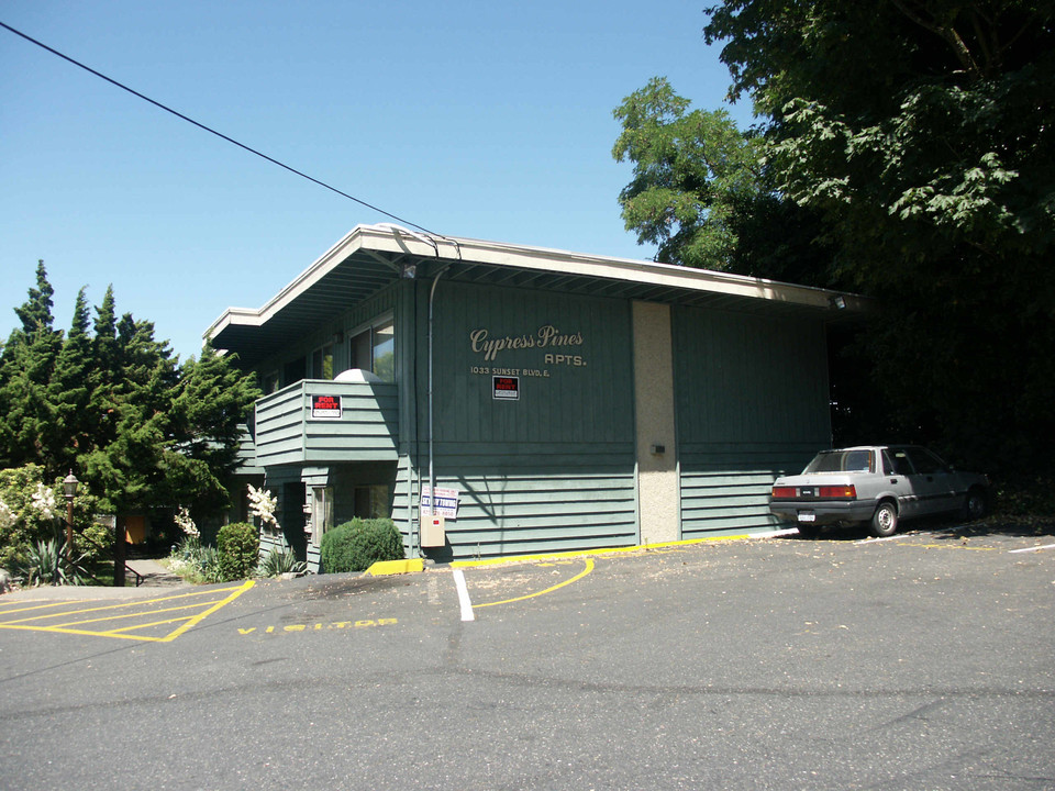 Cypress Pines Apartments in Renton, WA - Building Photo