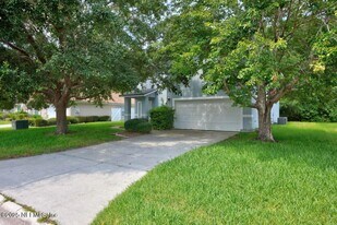 14014 Summer Breeze Dr in Jacksonville, FL - Building Photo