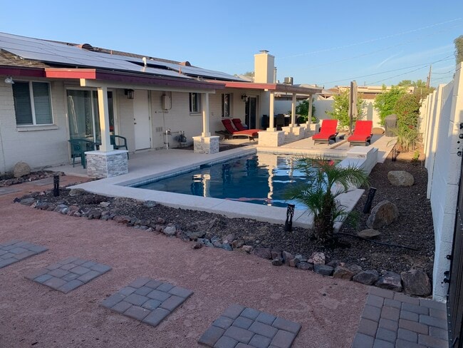 property at 1207 E Loyola Dr