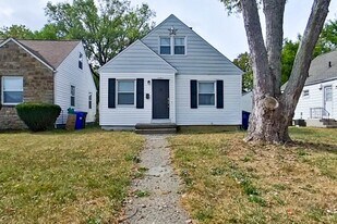 2267 Homestead Dr in Columbus, OH - Building Photo