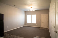 Syracuse Townhomes in Syracuse, KS - Building Photo - Building Photo