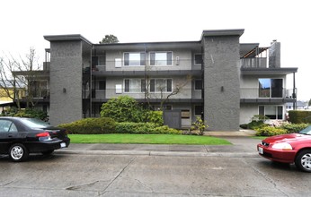 1101 N 12th St in Tacoma, WA - Building Photo - Building Photo