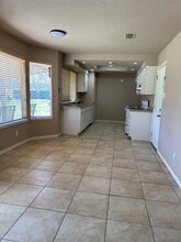 7916 Shannon Ln in North Richland Hills, TX - Foto de edificio - Building Photo