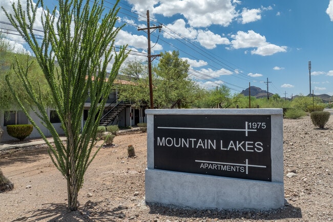 Mountain Lakes Apartments