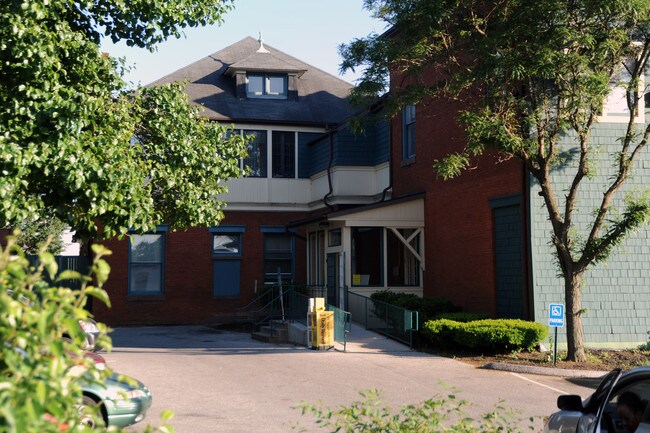 Shady Oak Apartments in York, PA - Building Photo - Building Photo