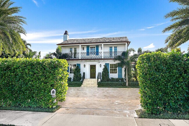 360 Seaspray Ave in Palm Beach, FL - Building Photo - Building Photo