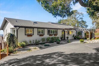 15 Mentone Rd in Carmel, CA - Building Photo - Building Photo