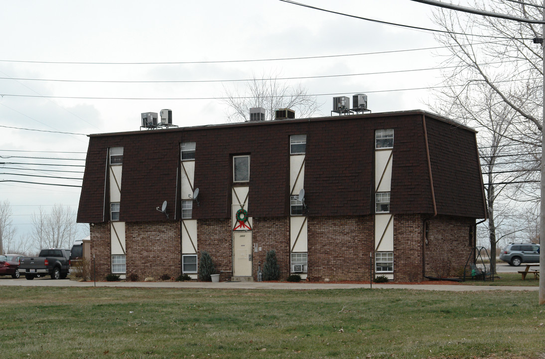 2800 Fulmer Rd in Lorain, OH - Foto de edificio