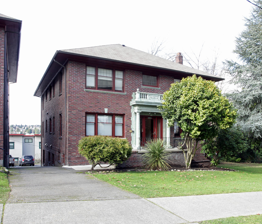 Brentwood Apartments in Seattle, WA - Foto de edificio