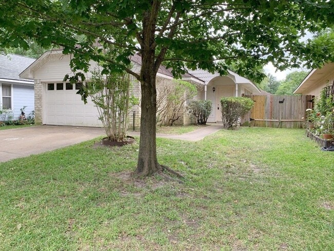 13711 Carsa Ln in Houston, TX - Building Photo - Building Photo