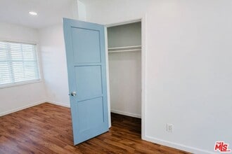 202 N Locust St in Inglewood, CA - Building Photo - Building Photo