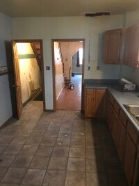 906 Race St photo'